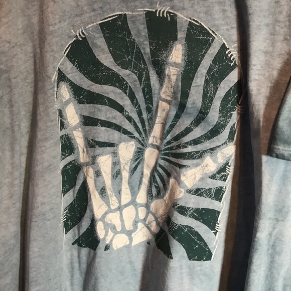 Torrid size 3 tee shirt - Picture 6 of 7